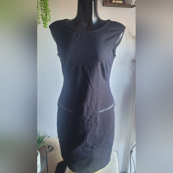 Marc New York Black Sleeveless Sheath Dress 6 - Picture 1 of 7